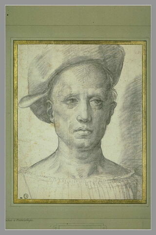 Tête d'homme, de face, coiffé d'un bonnet, image 2/2