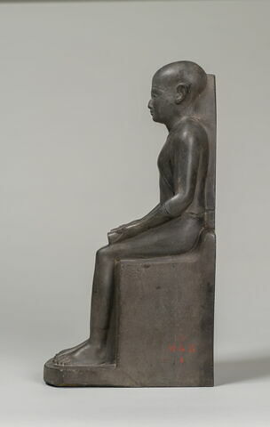 statuette, image 3/9