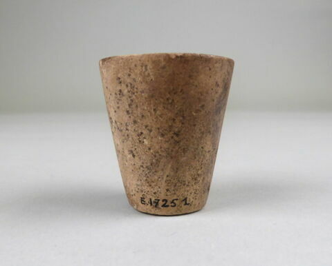 vase-henou ; vase simulacre ; vase miniature