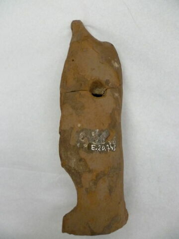 figurine d'Isis, image 2/2