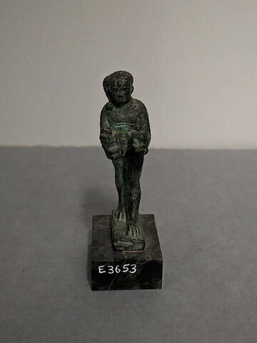 figurine, image 2/5