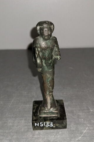 figurine de donateur