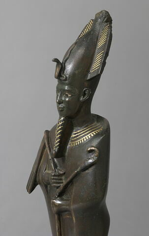 figurine, image 2/2