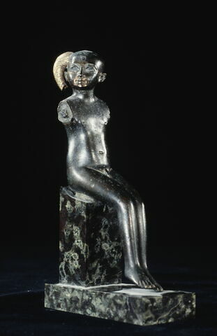 figurine, image 9/14