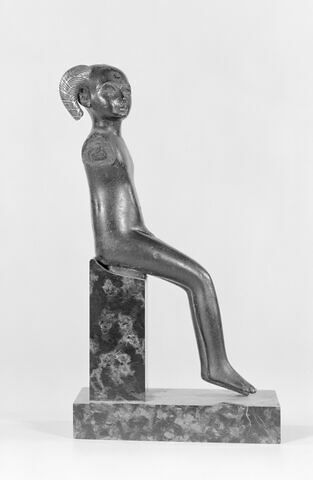 figurine, image 12/14