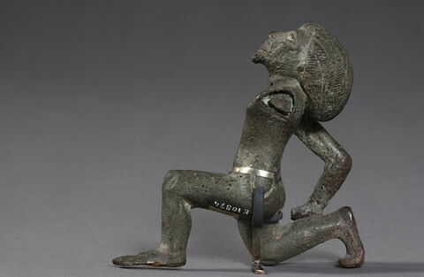 figurine, image 5/11