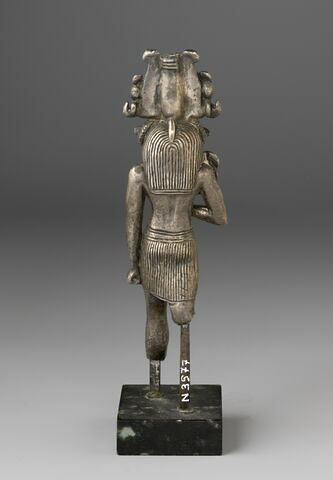 Figurine de Chnoum, image 2/7