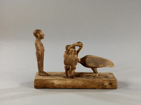 figurine, image 4/6