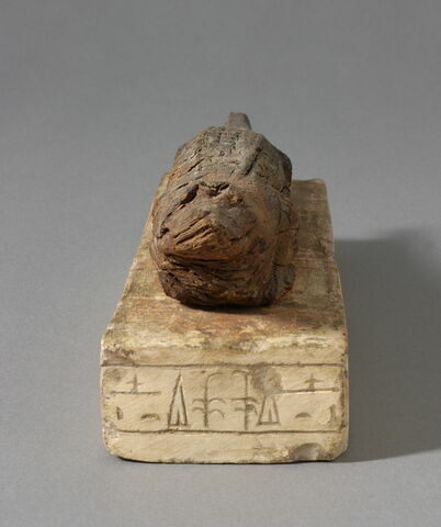 figurine, image 2/13