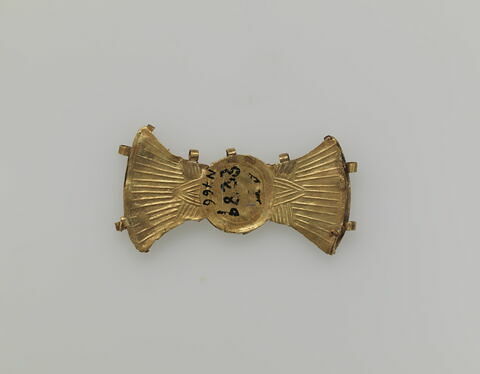 diadème  ; élément de collier  ; pendentif, image 2/4