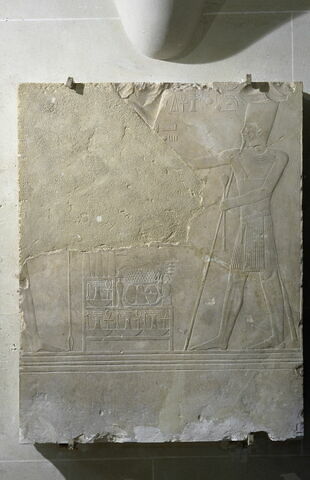 relief mural ; bloc de paroi, image 2/3