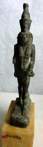 figurine