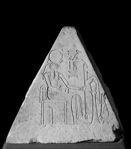 Pyramidion de Pay, image 6/13