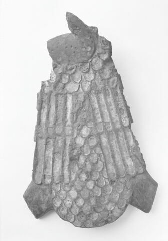 applique  ; statue