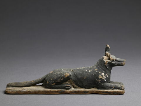 figurine ; statue, image 2/2