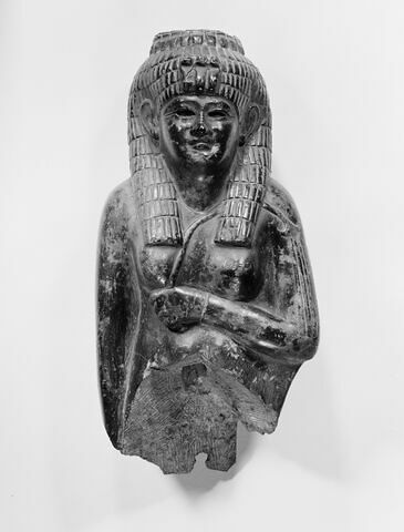 statue, image 6/14