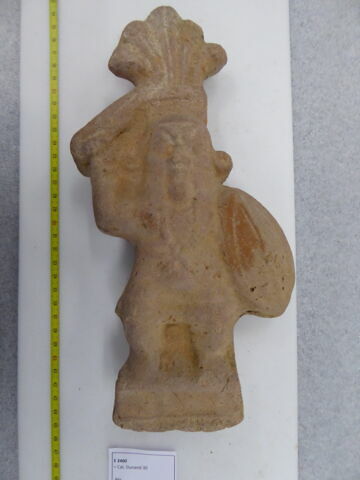 figurine de Bès combattant