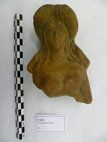 figurine d'Isis Aphrodite