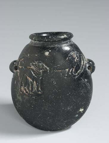 pot ; jarre ; vase miniature