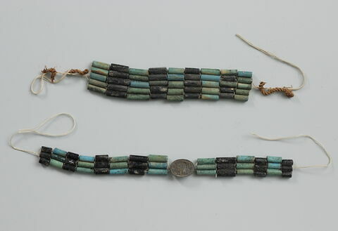 bracelet ; perle tubulaire