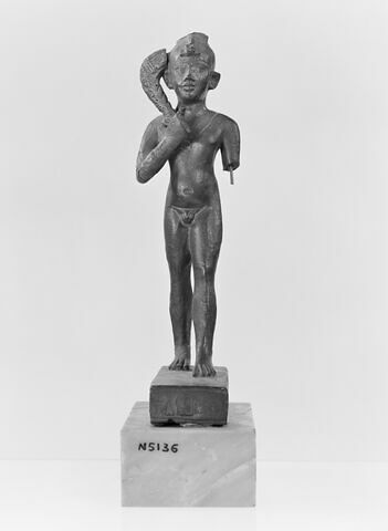 figurine