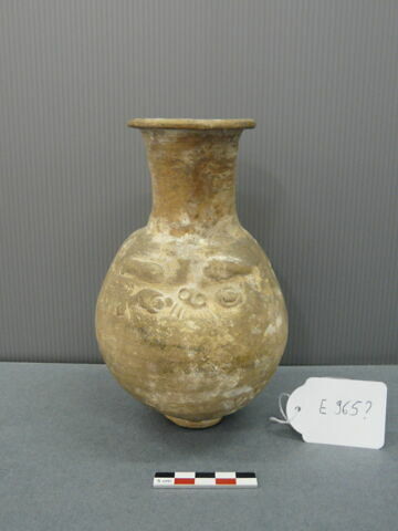 vase Bès