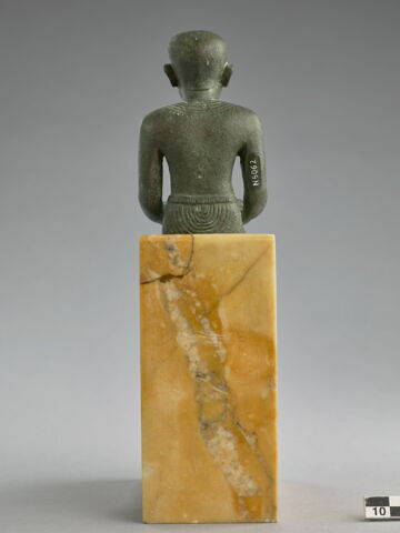 figurine, image 3/6