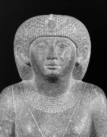 statue, image 17/35