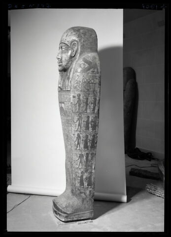 sarcophage momiforme, image 7/7