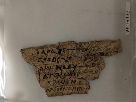 papier ; fragment