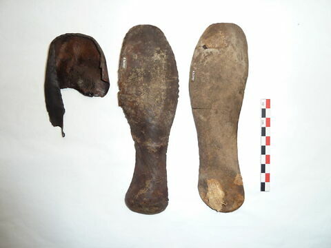 paire de chaussures ; fragments, image 3/3