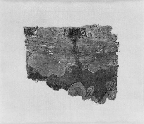 bande décorative d'habillement ; fragment, image 2/2