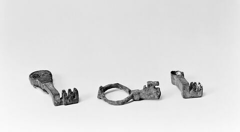 clef, image 2/2