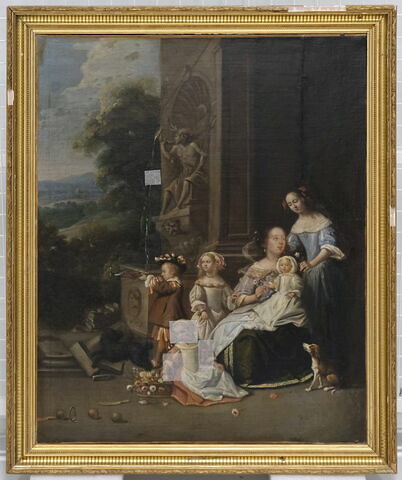 Portrait de famille dans un parc