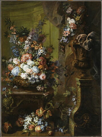 Vase d'or, fleurs et fruits