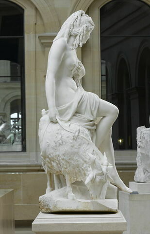 Jeune fille à la chèvre, image 8/13