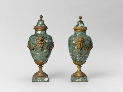 Vase (de style Louis XVI), image 6/8