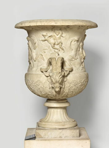 Vase du triomphe d'Amphitrite, image 5/12