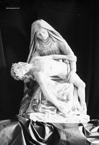 Vierge de pitié, image 15/15