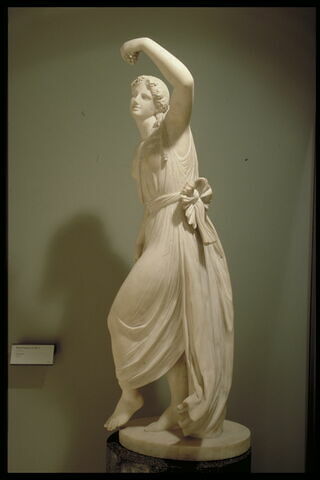 Danseuse à la grappe, image 3/4