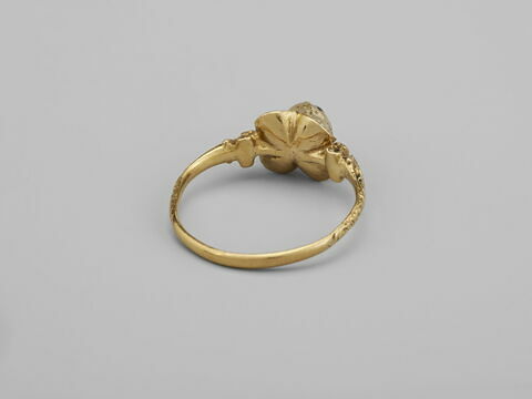 Bague en or émaillé avec pierre rose foncé (rubis ou spinelle?), image 2/3