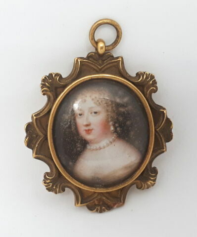 Miniature ovale sur émail dans un cadre en laiton doré : Marie-Thérèse d'Autriche, reine de France