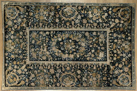 Tapis velours rectangulaire à décor floral, image 3/4