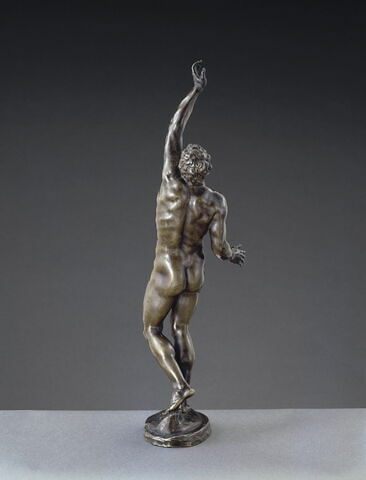 Statuette : Homme le bras levé, image 6/6