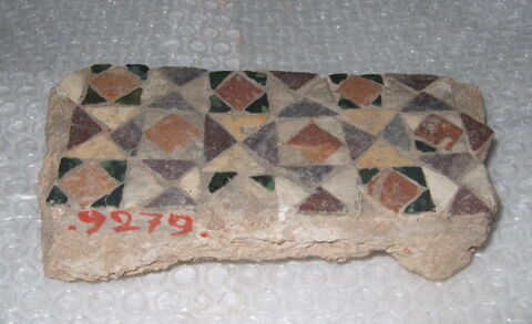 Fragment de mosaïque de pavement d'un ensemble (de OA 9271 à 9292)