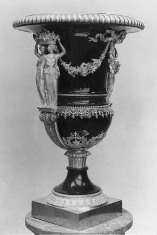 Vase Médicis