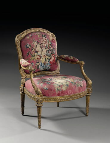 Fauteuil à la reine et à châssis, d'une suite de six fauteuils et un canapé (avec le OA 10290, OA 10291, OA 10292, OA 10293, OA 10294, OA 10296)