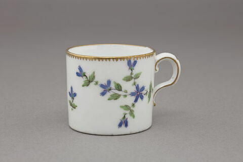 Tasse et soucoupe, d'une paire (OA 11005), image 4/6