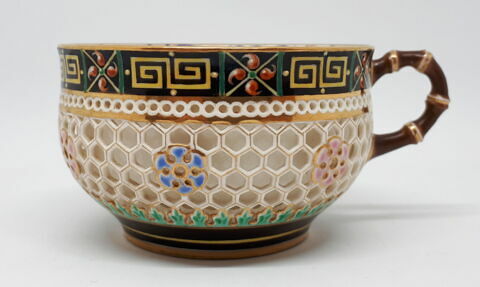 Tasse du déjeuner "chinois réticulé" de la reine Marie-Amélie