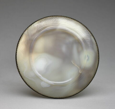 Coupe ronde plate en agate, image 3/4